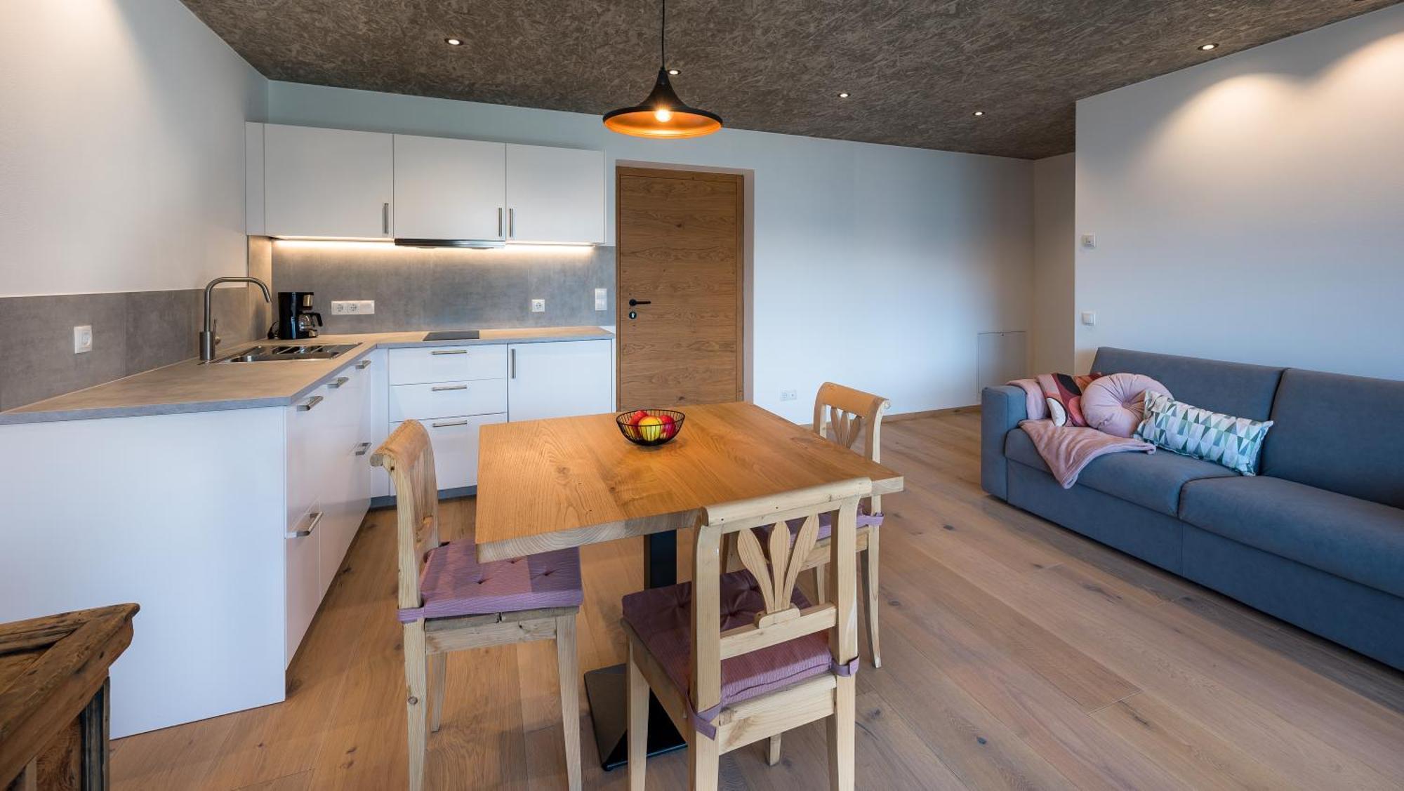 Gestuet Feuerstein- Lanznasterhof Apartment Prato all'Isarco ภายนอก รูปภาพ